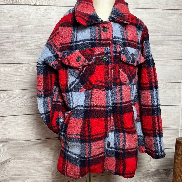 Cozy Red and Blue Sherpa Shacket! NWOT! - Picture 1 of 4